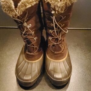 Lands' End Brown Fur-Lined Winter Boots